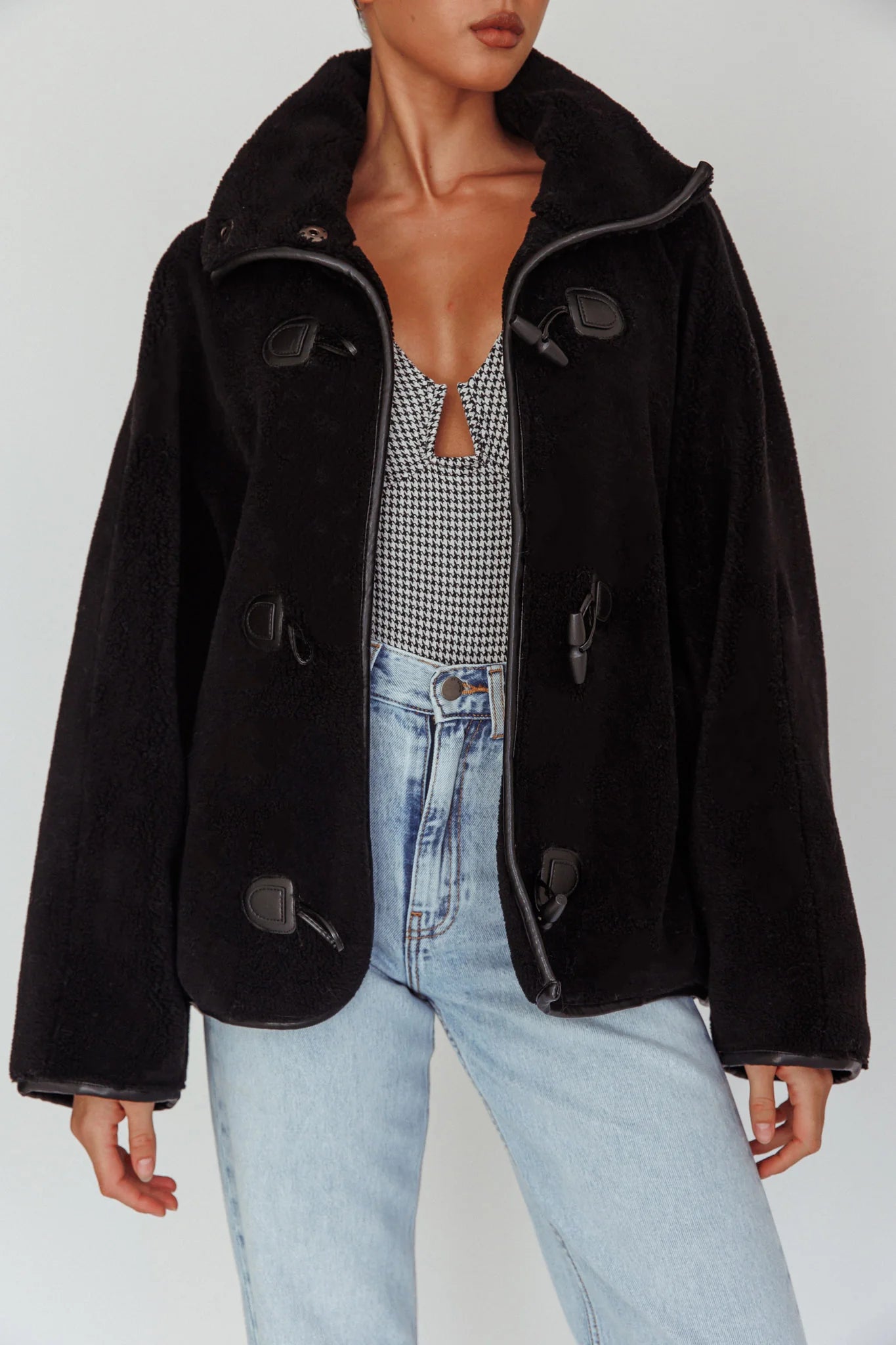 Cambra Toggle Jacket Black