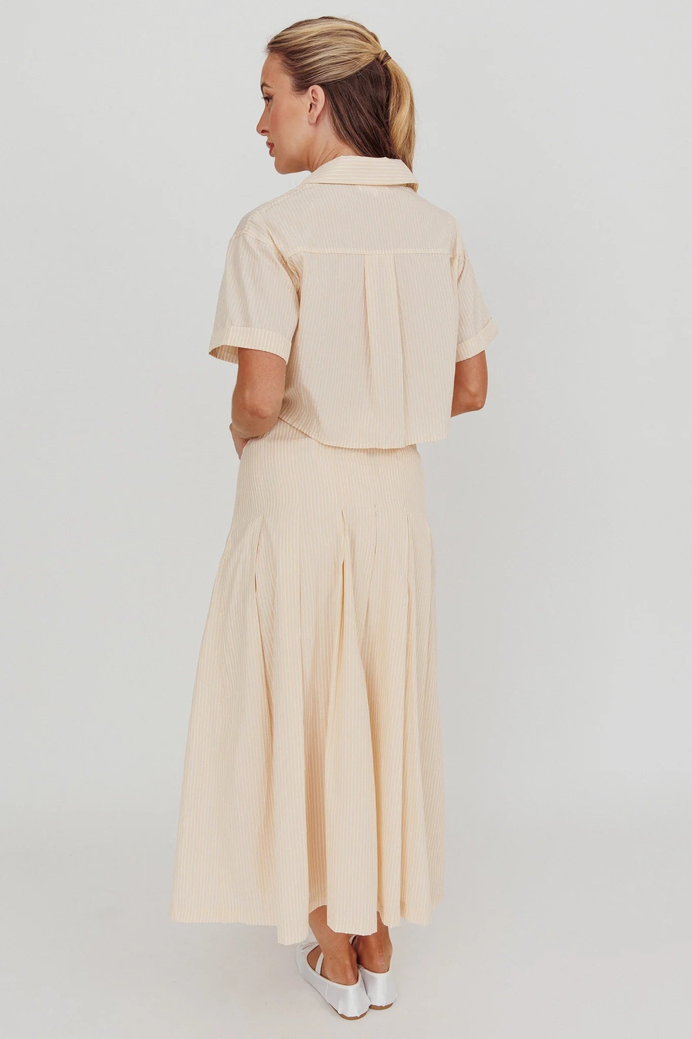 Zealous A-Line Striped Midi Skirt Beige/Off White
