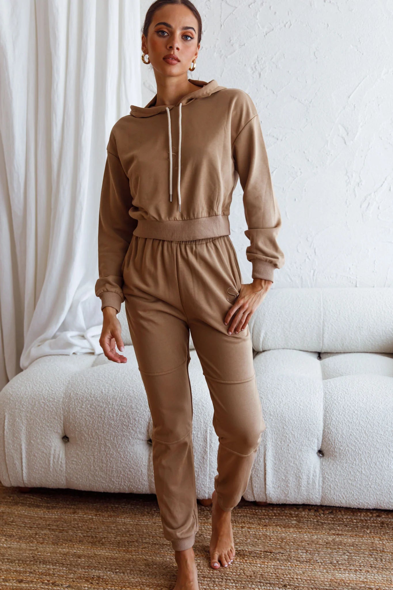 Glow Getter Drawstring Hood Embroidery Logo Hoodie Beige