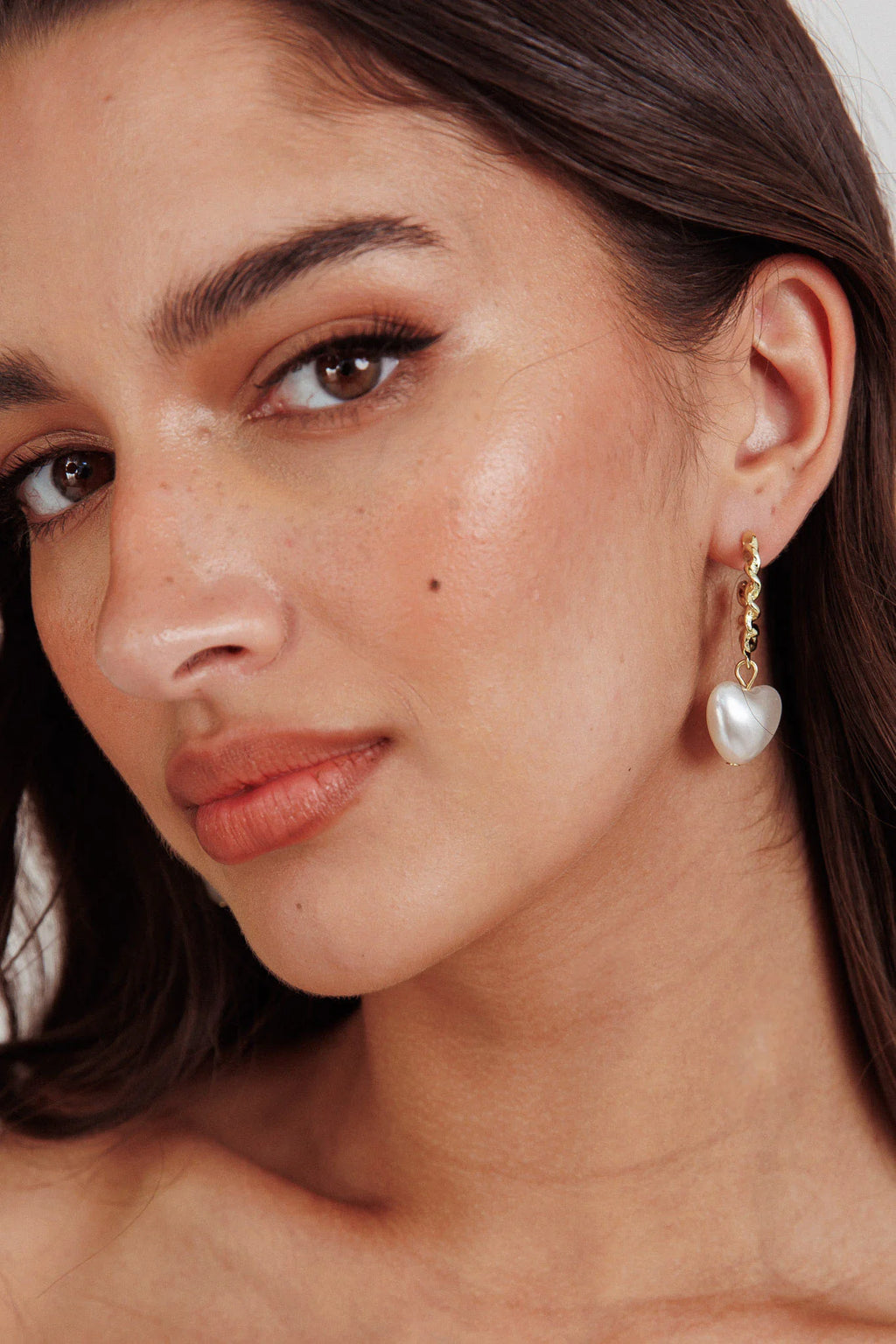 Paris Puffed Pearl Hoop Earrings Gold