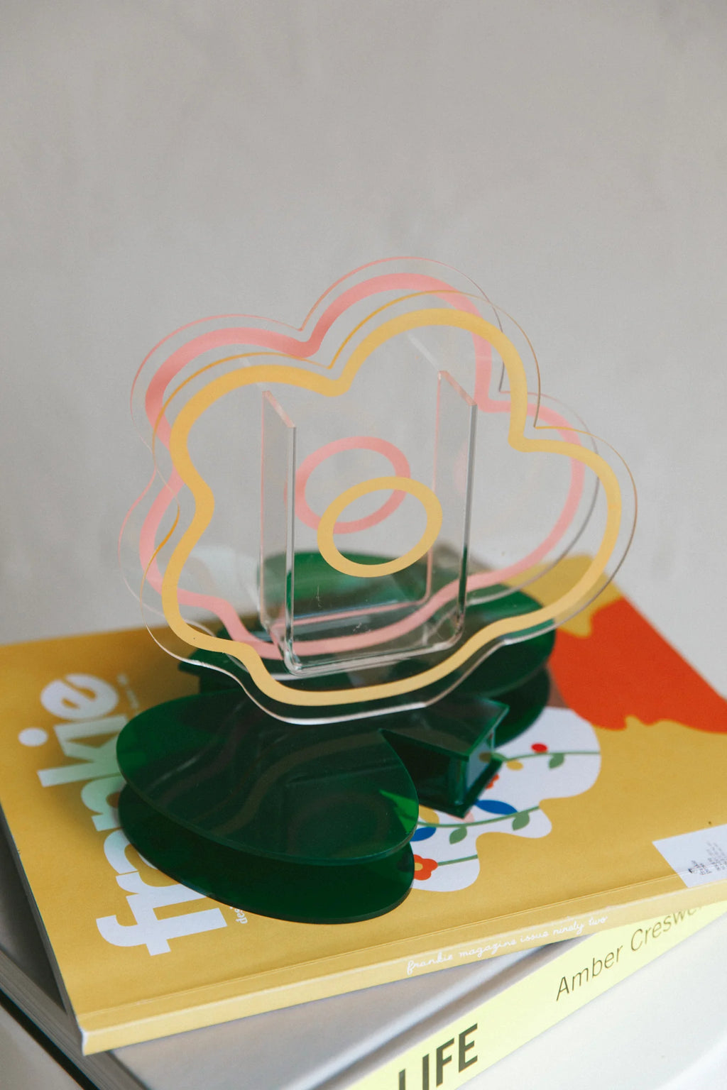 Anemone Eco-friendly Acrylic Vase Clear
