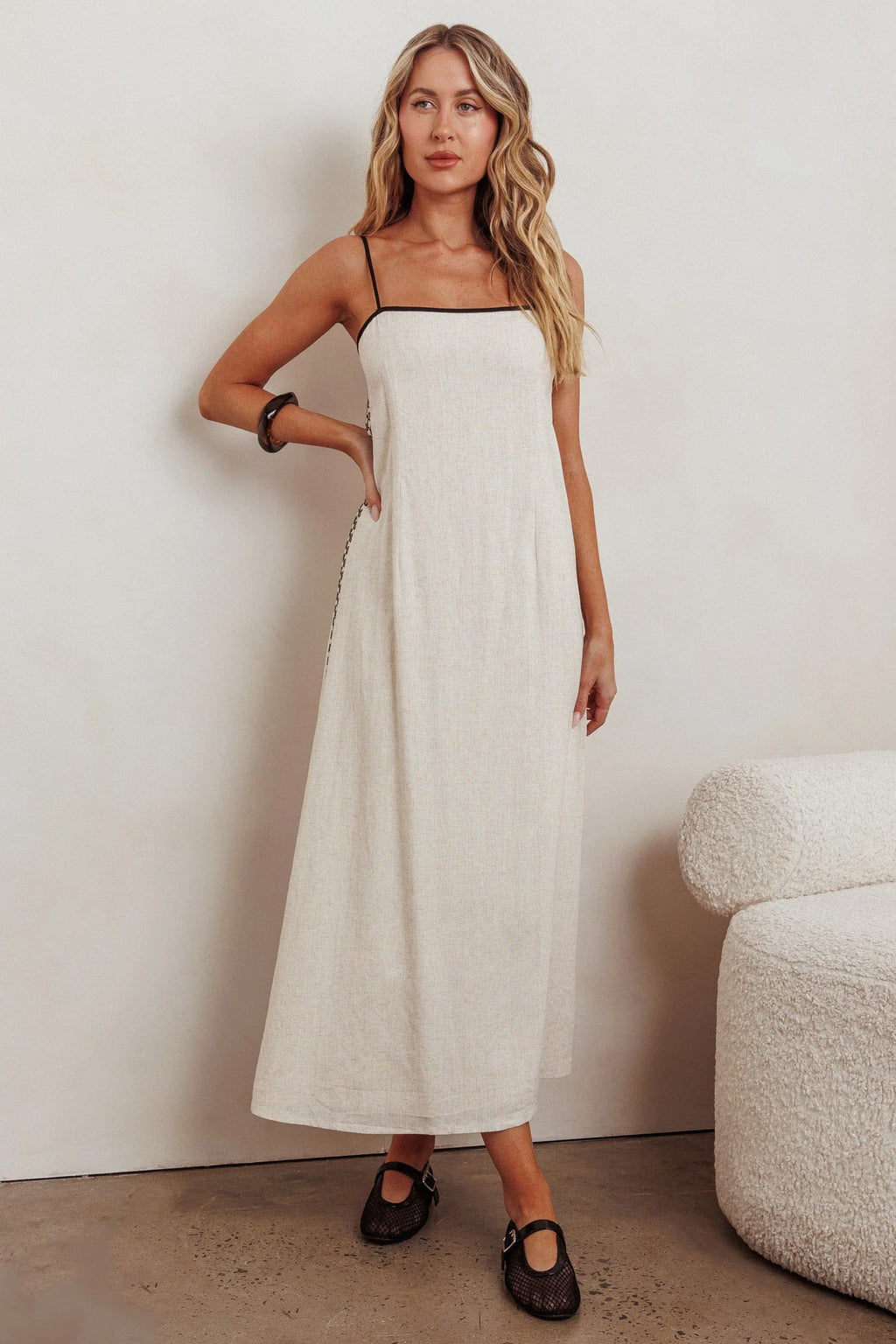 Radiance Contrast Embroidery Midi Dress Oat
